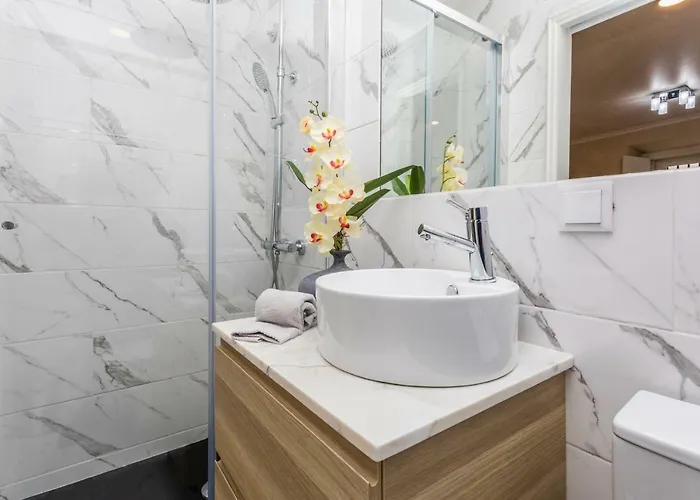 Cozy And Confortable Your Alfama Story Apartment Lisbon