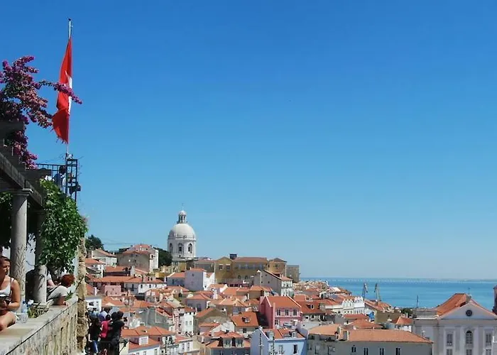Cozy And Confortable Your Alfama Story Apartment Lisbon