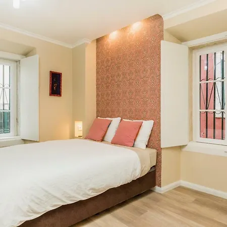 Cozy And Confortable Your Alfama Story